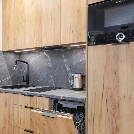 Daire Etna - Polonia By Jantar *